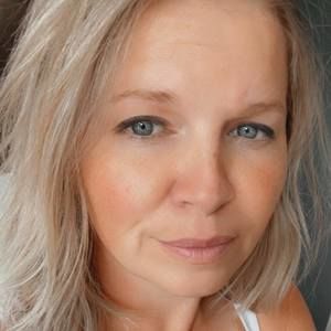 Meet your Posher, Catherine